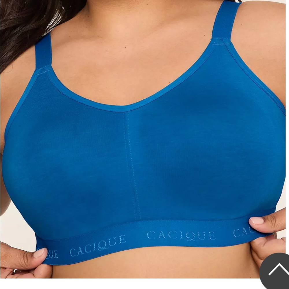 Cacique White Scoop Neck Bra with Seamless Support